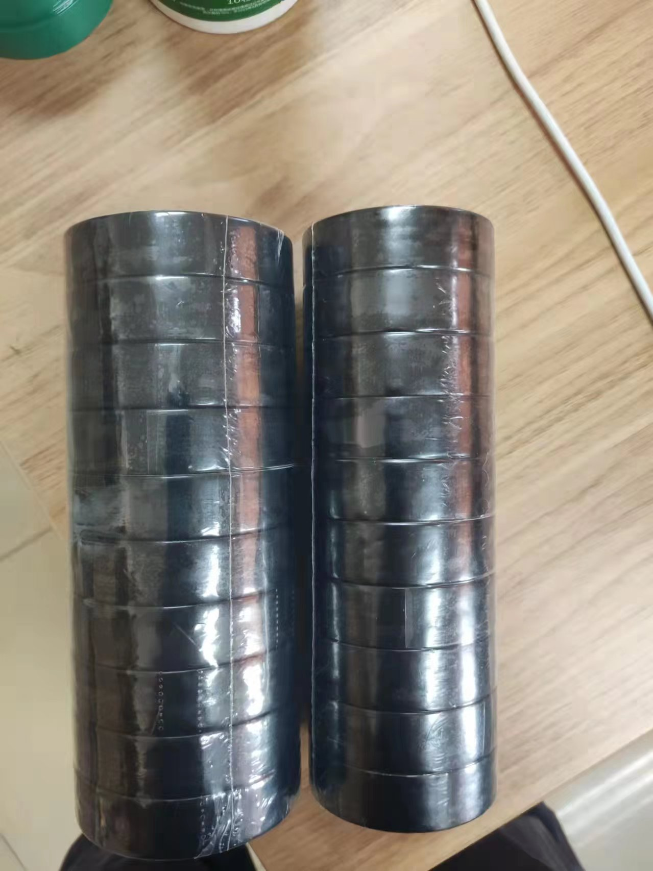 Види і застосування електроізоляційної стрічки